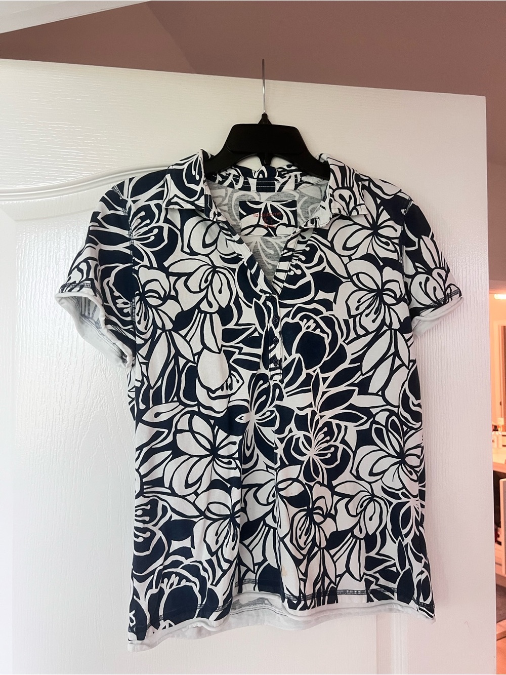 Liz Claiborne Navy and White Floral Button Front Shirt